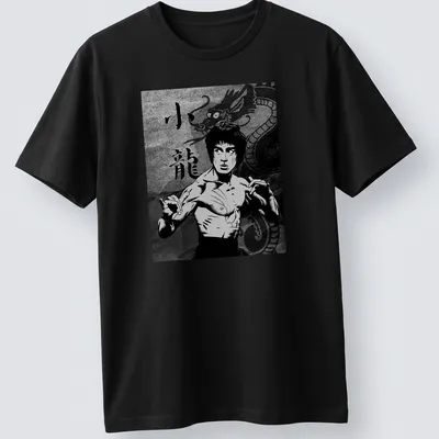 Comic-style shirt featuring Bruce Lee and the text 小龍 in black, white, and gray.