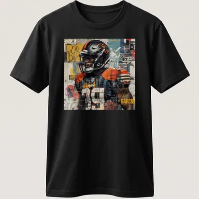 Graffiti art of a football player with 'GarcKn 39' in bold colors